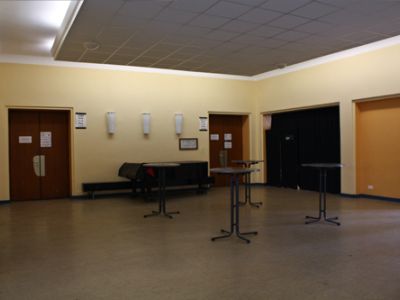 Foyer_1.jpg