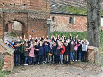 Ab in den Bus und zur Chorfahrt nach Burg Stargard