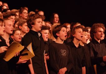 2016_Weihnachtskonzerte_Superchor_01.jpg