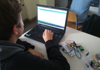 2019_PhysicalComputing_005.jpg