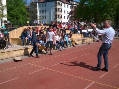 Aussenhof_Tribuene_2015_04.jpg