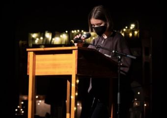 2021_PoetryNight_02.jpg