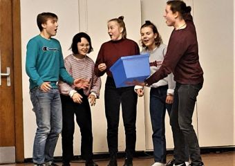 2019_FinnenTheater_002.jpg