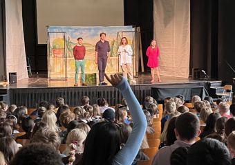 2022-05_WhiteHorseTheatre_02.jpg